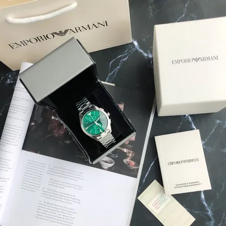 アルマーニ 腕時計