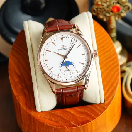 ジェー・ルクルト 腕時計