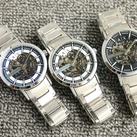 アルマーニ 腕時計