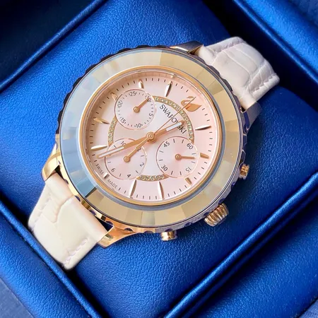 スワロフスキー 腕時計