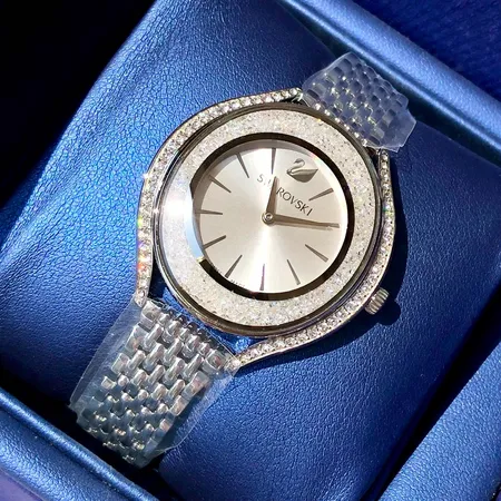 スワロフスキー 腕時計