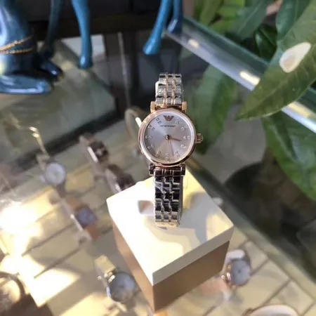 アルマーニ 腕時計