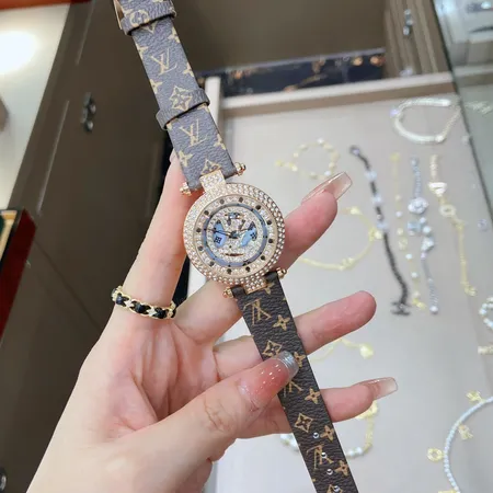 ルイヴィトン 腕時計