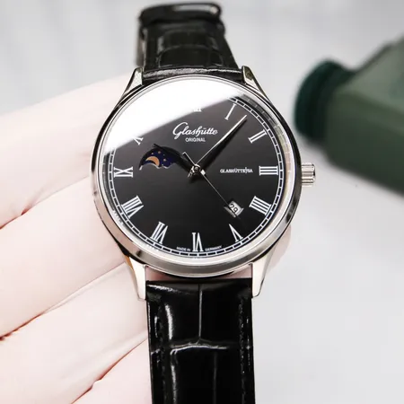グラスヒュッテ・オリジナル 腕時計