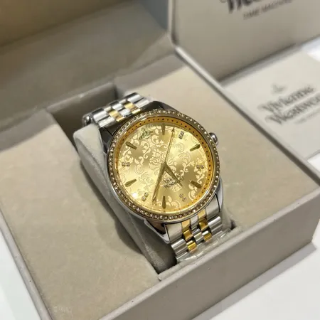 ヴィヴィアン・ウエストウッド 腕時計