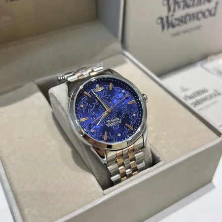 ヴィヴィアン・ウエストウッド 腕時計