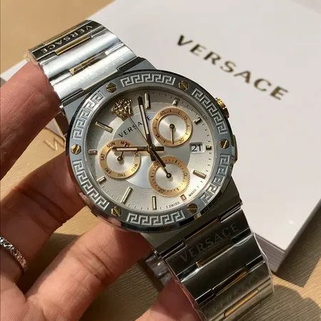 ヴェルサーチ 腕時計