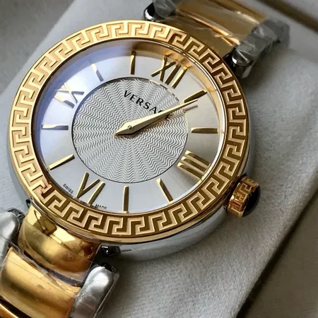 ヴェルサーチ 腕時計