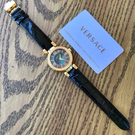 ヴェルサーチ 腕時計