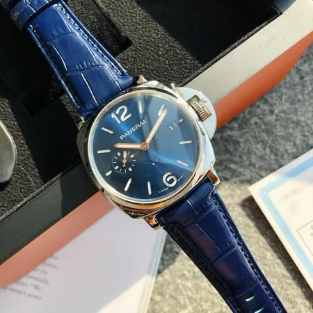 オフィチーネ パネライ 腕時計