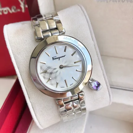 フェラガモ 腕時計