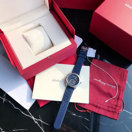 フェラガモ 腕時計