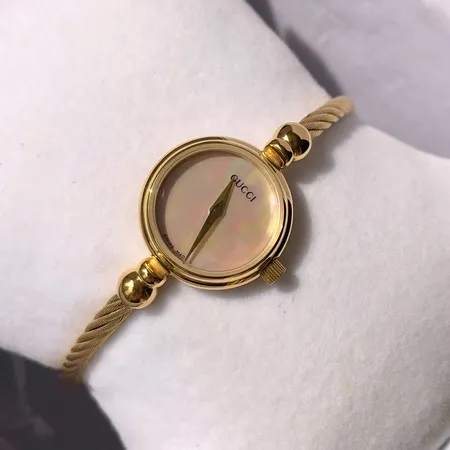 グッチ 腕時計