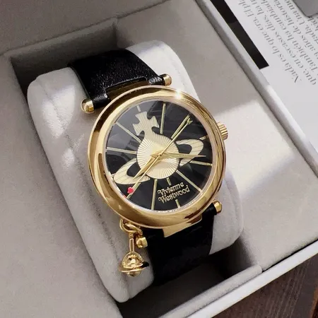 ヴィヴィアン・ウエストウッド 腕時計