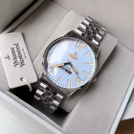 ヴィヴィアン・ウエストウッド 腕時計