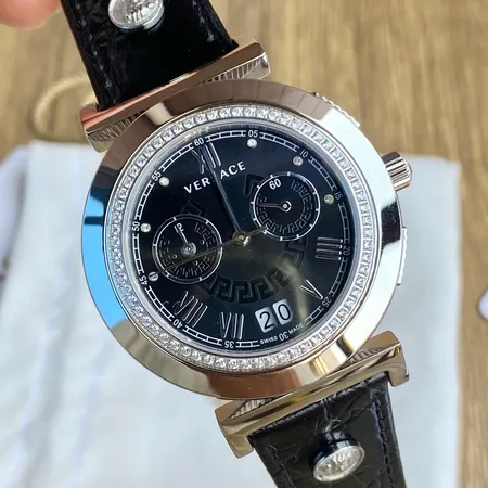 ヴェルサーチ 腕時計