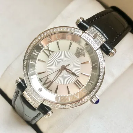 ヴェルサーチ 腕時計