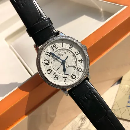 ジェー・ルクルト 腕時計