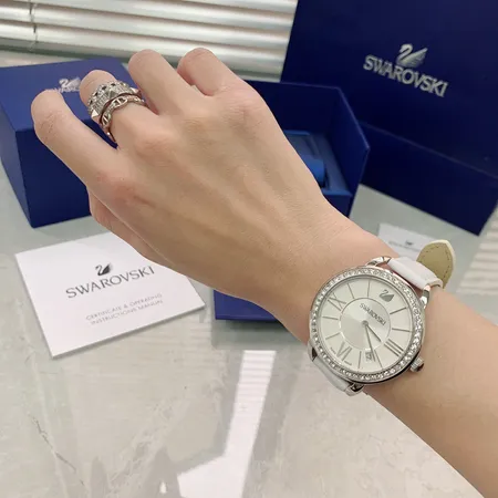 スワロフスキー 腕時計