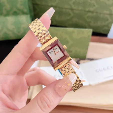 グッチ 腕時計