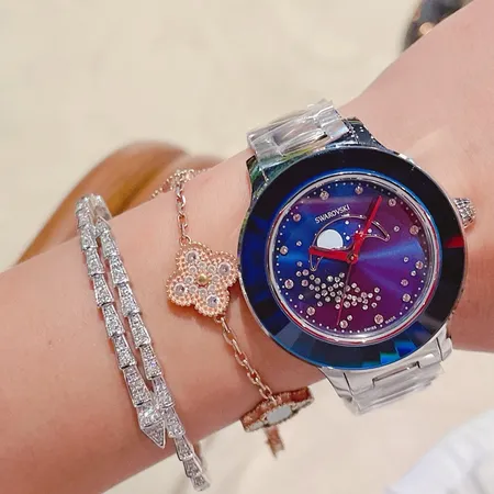 スワロフスキー 腕時計