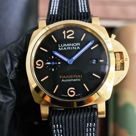 オフィチーネ パネライ 腕時計