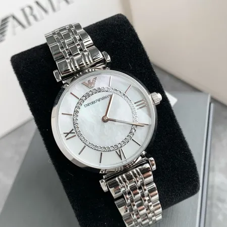 アルマーニ 腕時計