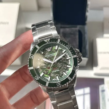 アルマーニ 腕時計