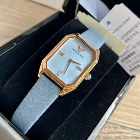 アルマーニ 腕時計