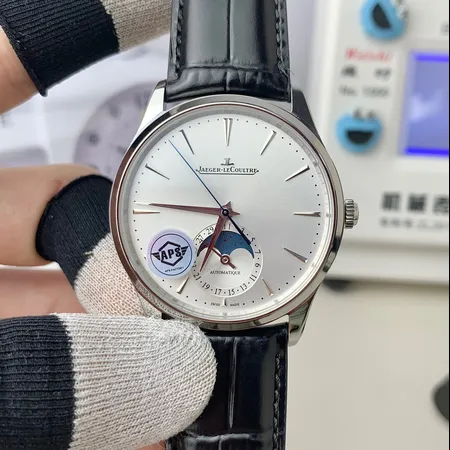 ジェー・ルクルト 腕時計