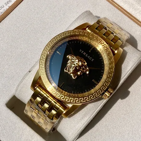 ヴェルサーチ 腕時計