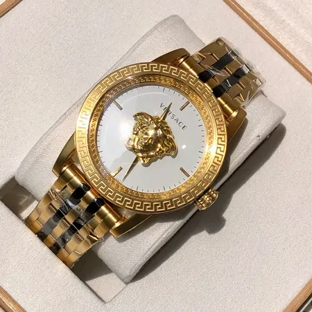 ヴェルサーチ 腕時計