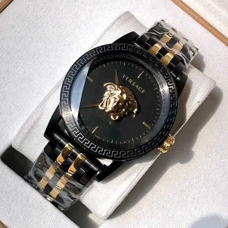 ヴェルサーチ 腕時計