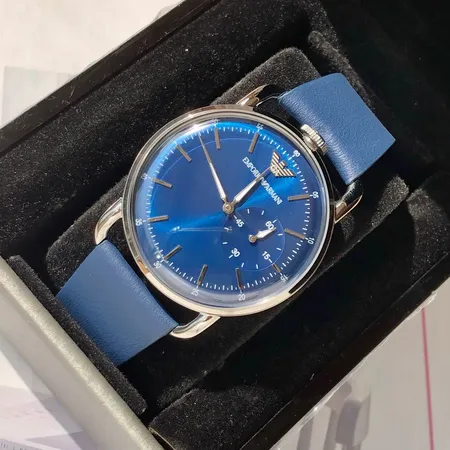 アルマーニ 腕時計