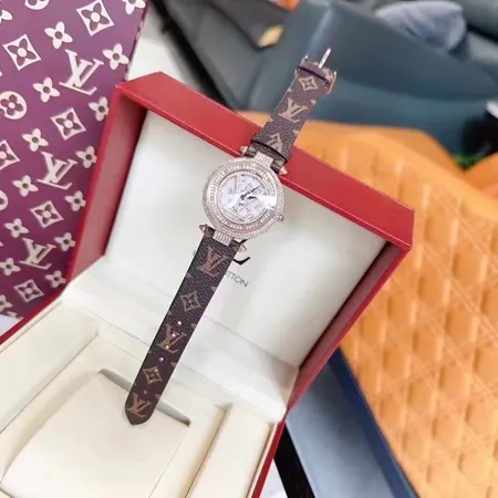 ルイヴィトン 腕時計
