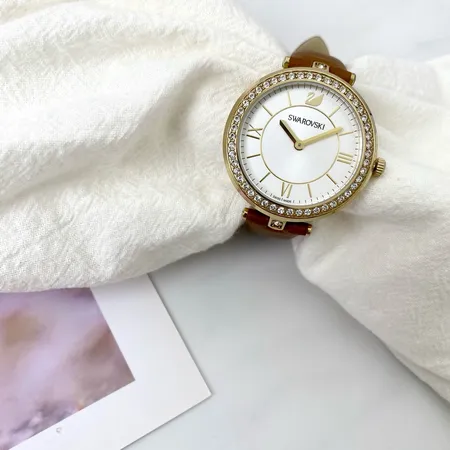 スワロフスキー 腕時計