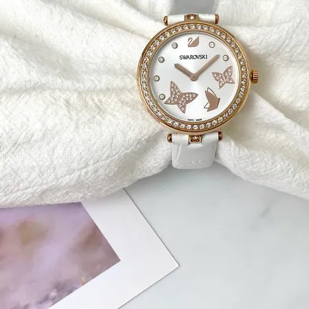 スワロフスキー 腕時計