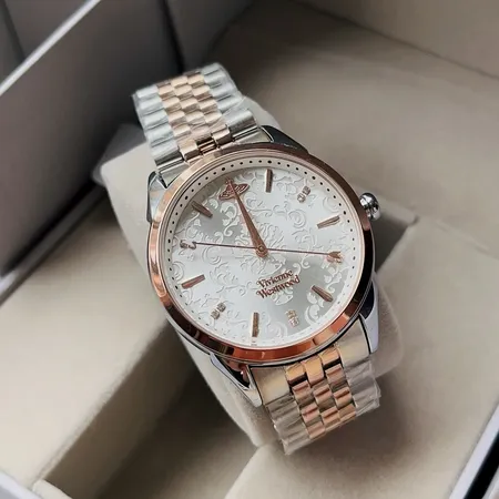 ヴィヴィアン・ウエストウッド 腕時計