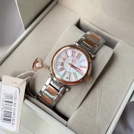 ヴィヴィアン・ウエストウッド 腕時計