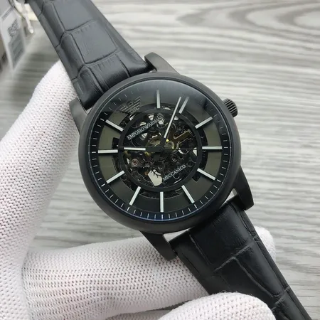 アルマーニ 腕時計