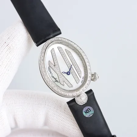 ロジェ・デュブイ 腕時計