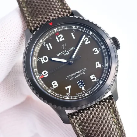 ブライトリング 腕時計