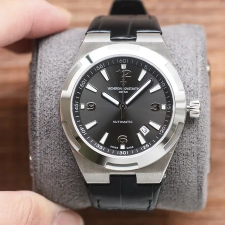 ヴァシュロン コンスタンタン 腕時計