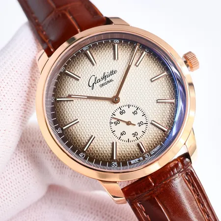 グラスヒュッテ・オリジナル 腕時計