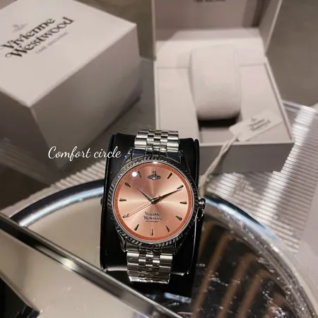 ヴィヴィアン・ウエストウッド 腕時計