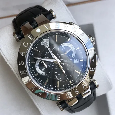 ヴェルサーチ 腕時計