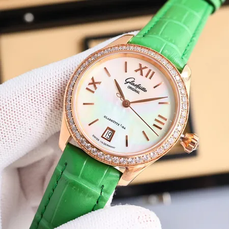 グラスヒュッテ・オリジナル 腕時計