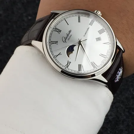 グラスヒュッテ・オリジナル 腕時計