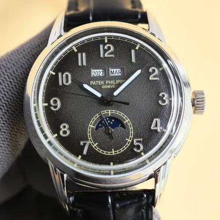 スワロフスキー 腕時計