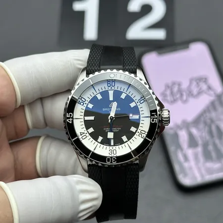 ブライトリング 腕時計